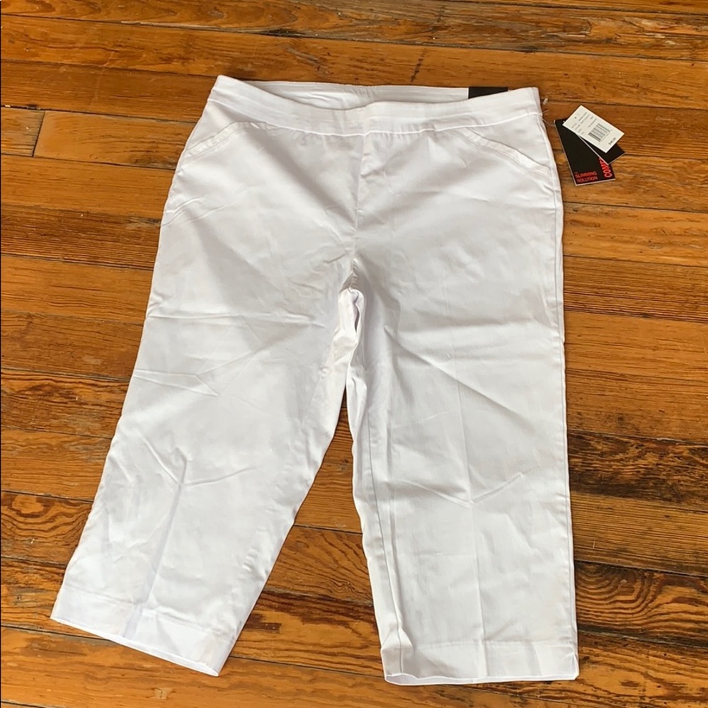 Briggs White Cropped Pants 18W